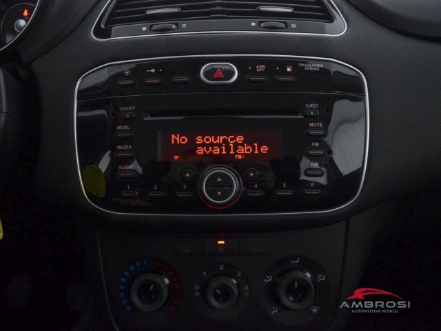 FIAT Punto usata 14