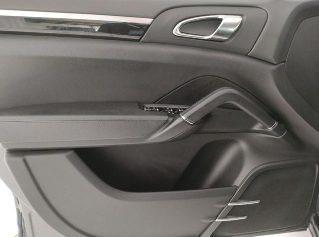 PORSCHE Cayenne usata, con Climatizzatore