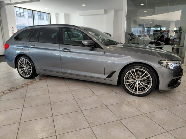 BMW 530 usata, con Fari LED