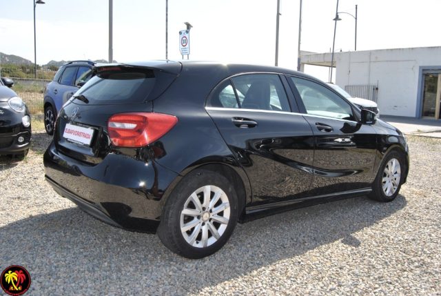MERCEDES-BENZ A 180 usata, con Fendinebbia