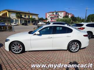 ALFA ROMEO Giulia usata, con Autoradio