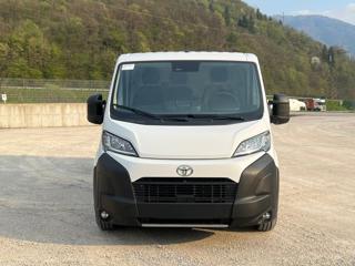 TOYOTA Proace Max usata, con Airbag