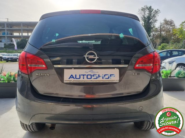 OPEL Meriva usata, con Autoradio