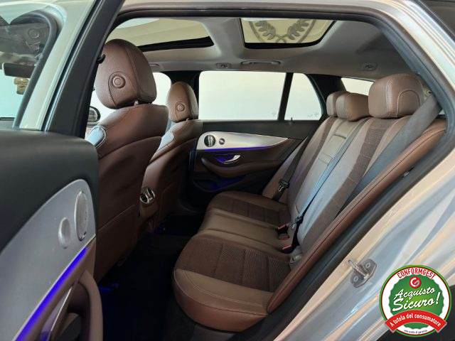 MERCEDES-BENZ E 220 usata, con Cerchi in lega