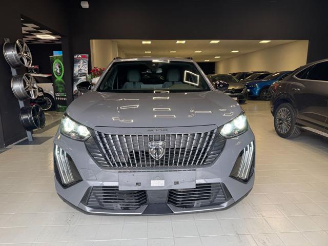 PEUGEOT 2008 usata, con Airbag