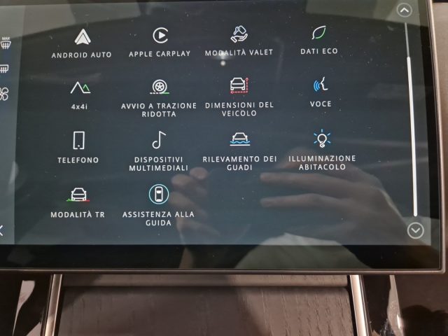 LAND ROVER Range Rover Velar usata, con Trazione integrale