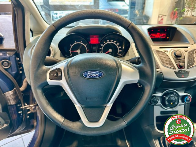 FORD Fiesta usata, con ESP