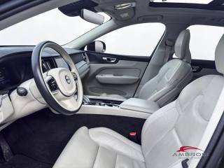 VOLVO XC60 usata 8