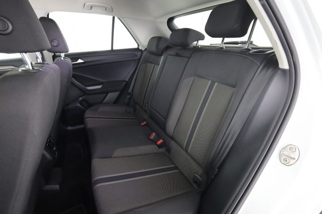 VOLKSWAGEN T-Roc usata 2