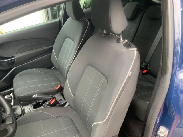 FORD Fiesta usata, con Sedile posteriore sdoppiato