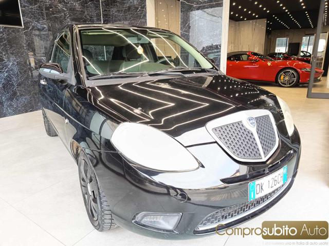 LANCIA Ypsilon usata, con Airbag Passeggero