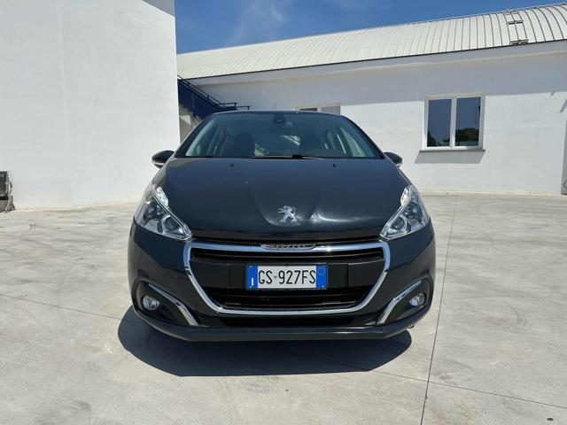 PEUGEOT 208 usata, con Airbag
