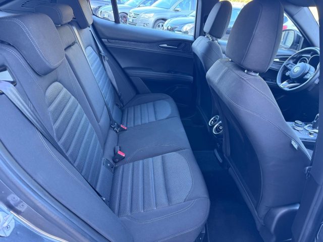 ALFA ROMEO Stelvio usata, con Trazione integrale