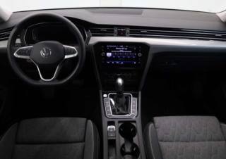 VOLKSWAGEN Passat Variant usata, con Climatizzatore
