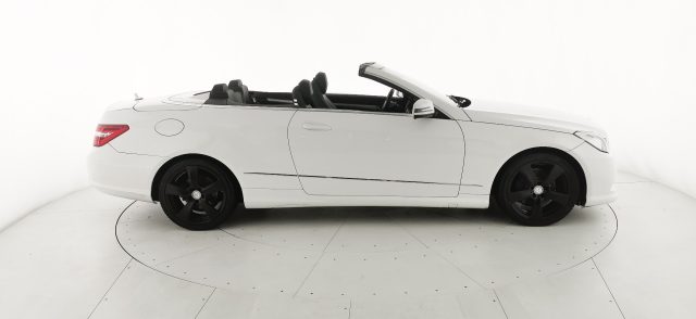 MERCEDES-BENZ E 220 usata 58