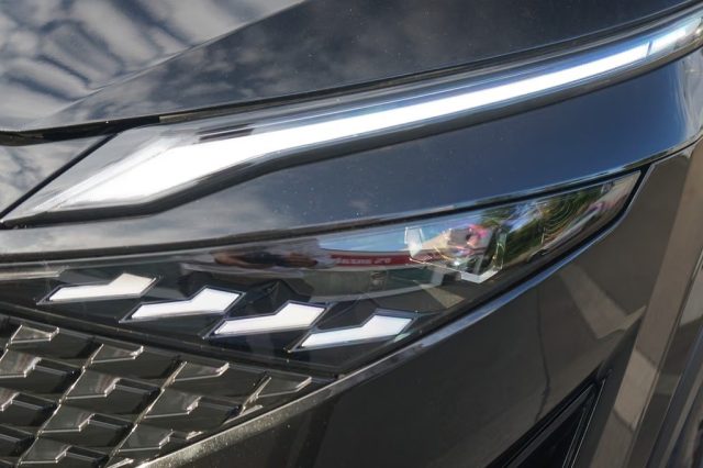 NISSAN Qashqai usata, con USB