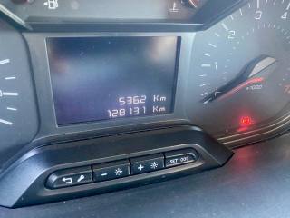 PEUGEOT Partner usata, con Autoradio digitale