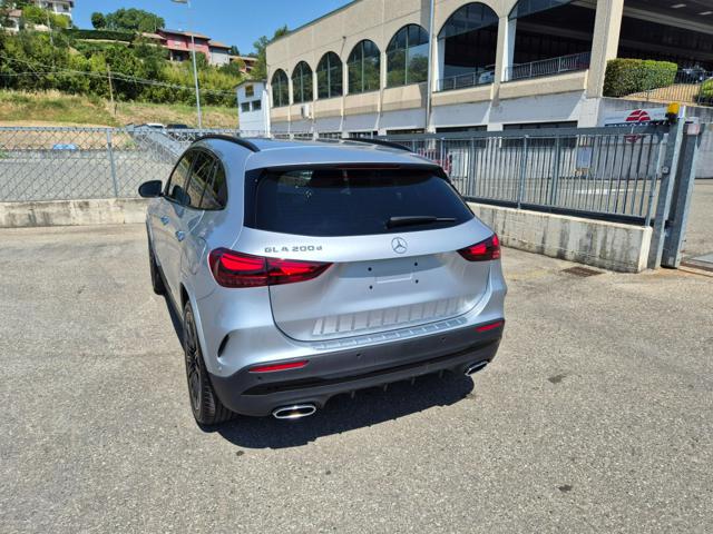 MERCEDES-BENZ GLA 200 usata, con Cerchi in lega