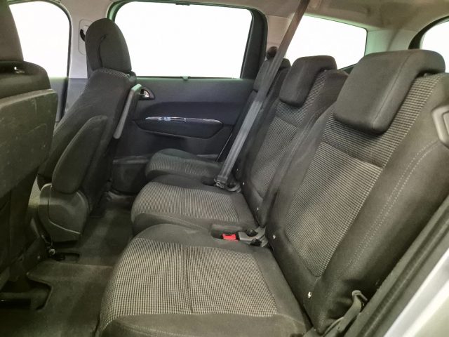 PEUGEOT 5008 usata, con ESP