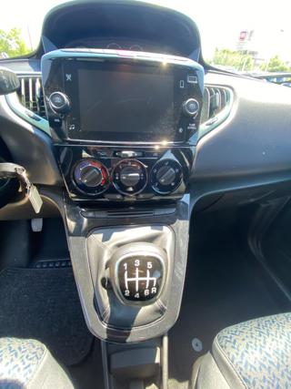 LANCIA Ypsilon usata, con Servosterzo