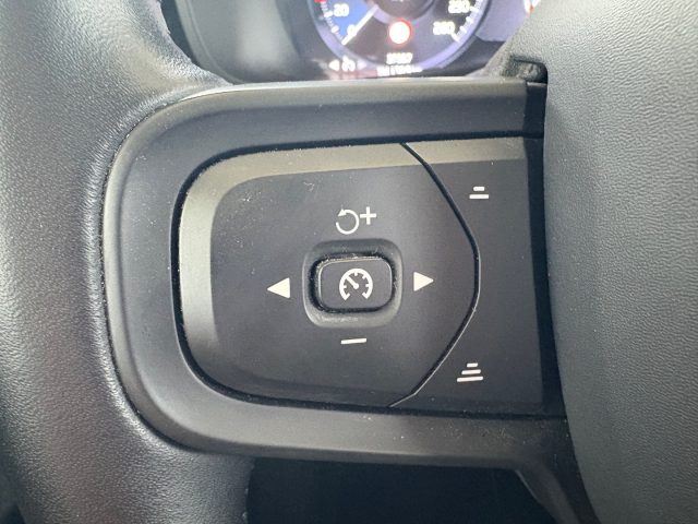 VOLVO XC40 usata 81