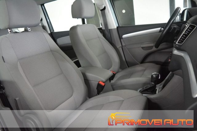VOLKSWAGEN Sharan usata, con Autoradio