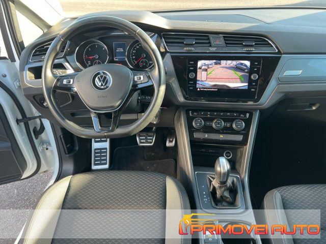 VOLKSWAGEN Touran usata, con ABS