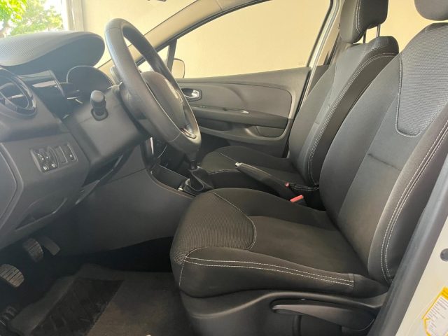 RENAULT Clio usata 15