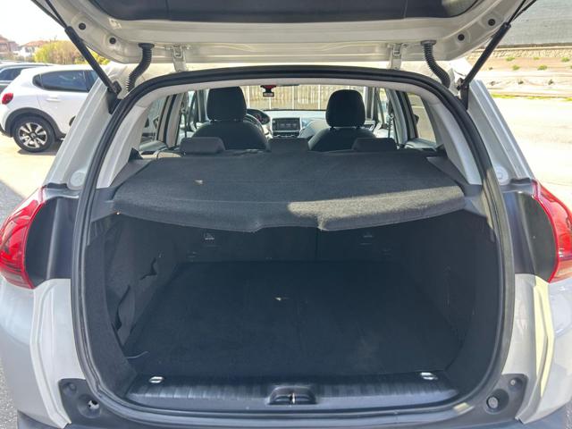 PEUGEOT 2008 usata, con Park Distance Control