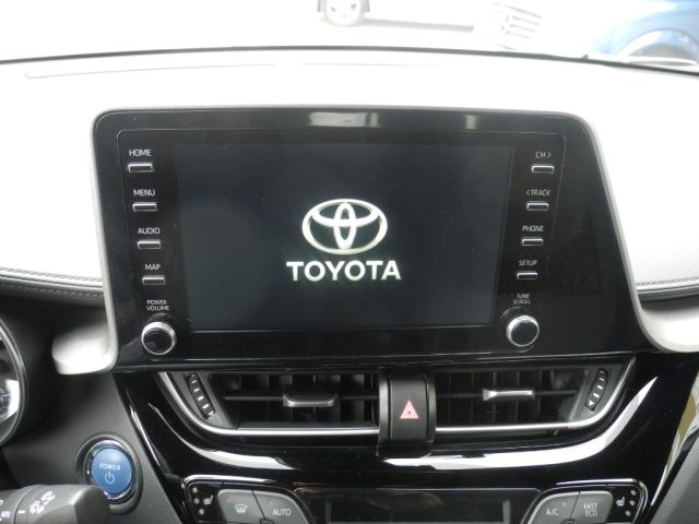 TOYOTA C-HR usata, con Specchietti laterali elettrici