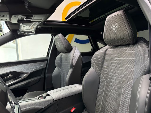 PEUGEOT 3008 usata, con Bracciolo