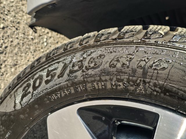 VOLKSWAGEN Golf usata 119