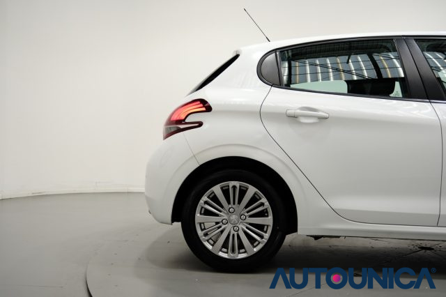 PEUGEOT 208 usata 46