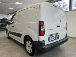 PEUGEOT Partner usata, con Cronologia tagliandi