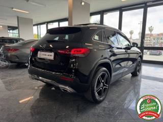 MERCEDES-BENZ GLA 180 usata, con Alzacristalli elettrici