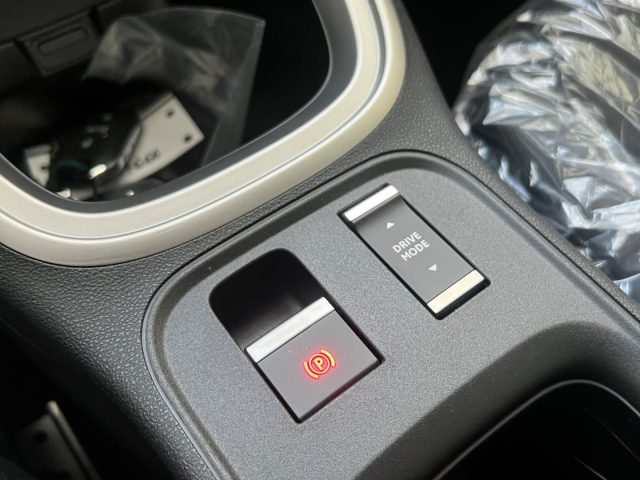 JEEP Avenger usata, con Fari LED