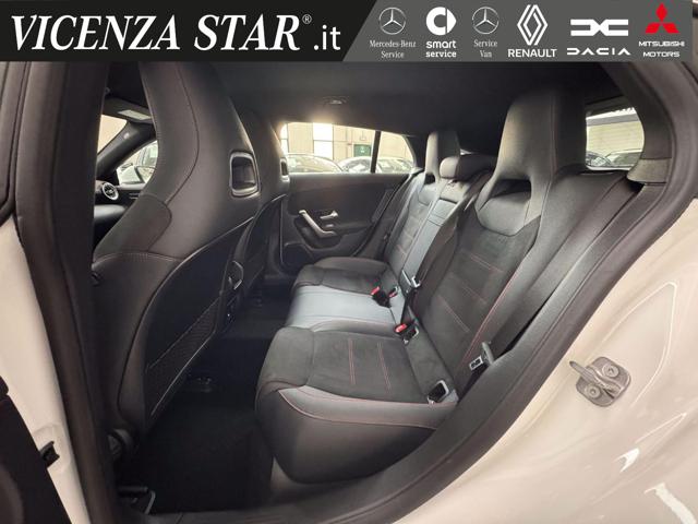 MERCEDES-BENZ CLA 200 usata, con Chiusura centralizzata