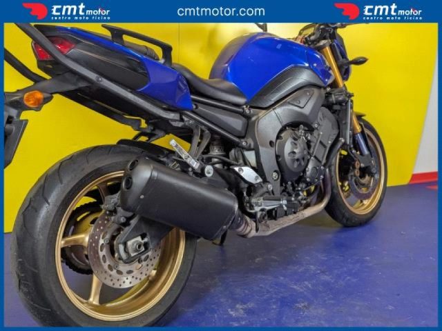YAMAHA FZ8 usata 5