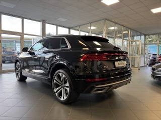 AUDI Q8 usata, con Autoradio