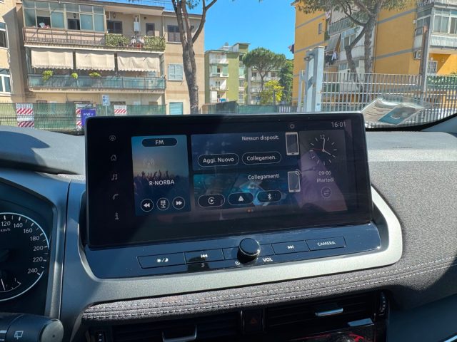 NISSAN Qashqai usata, con USB