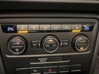 VOLKSWAGEN Maggiolino usata, con Volante multifunzione