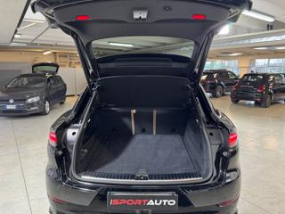 PORSCHE Cayenne usata, con Park Distance Control