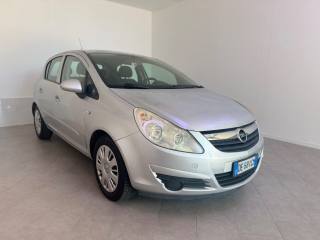 OPEL Corsa usata 1