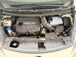 KIA Carens usata 31