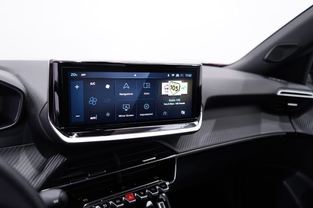 PEUGEOT 2008 usata, con USB