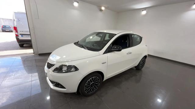 LANCIA Ypsilon usata, con Airbag Passeggero