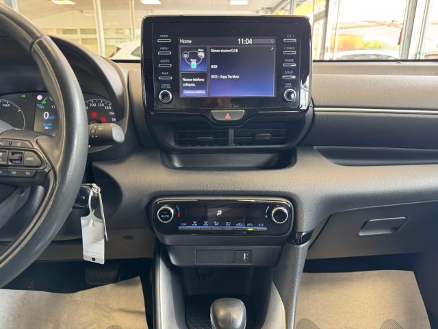 TOYOTA Yaris usata, con ESP