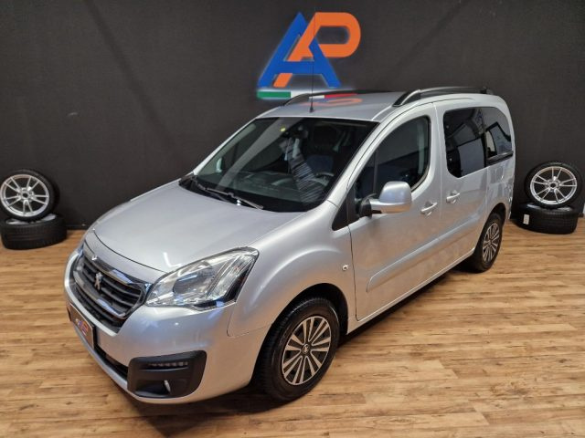PEUGEOT Partner usata, con Airbag