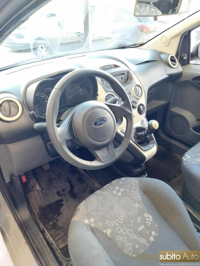 FORD Ka+ usata 11