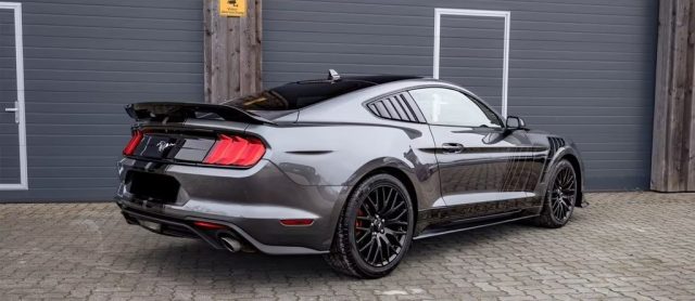 FORD Mustang usata, con Boardcomputer
